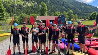 D13E2567-41CC-4EFC-B147-D629EFBCF041